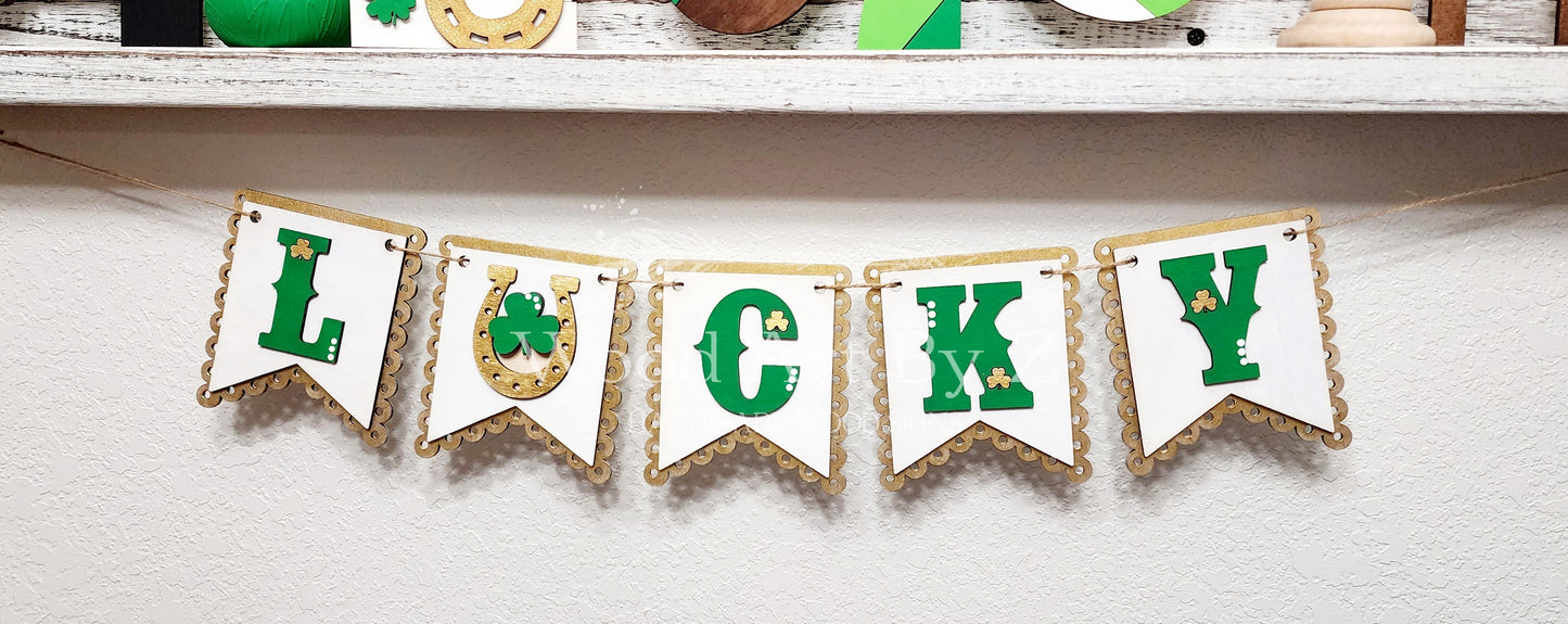 DIY Lucky Banner